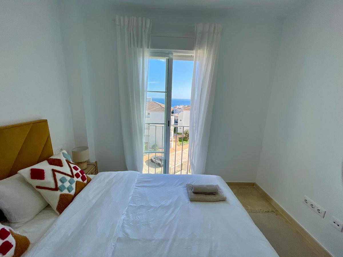 Hill Sea View Apartment Manilva Exteriér fotografie