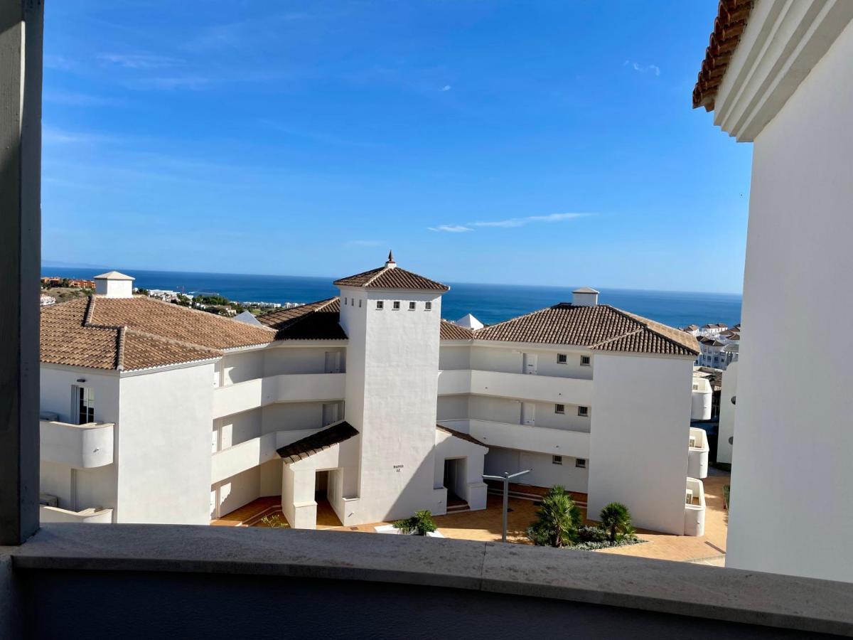 Hill Sea View Apartment Manilva Exteriér fotografie